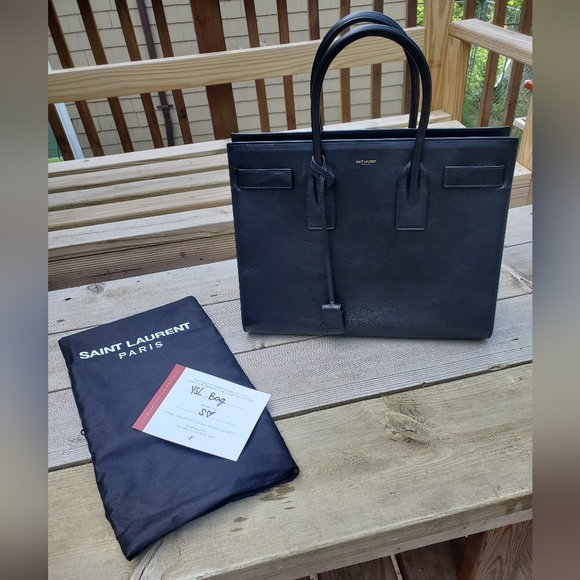 Saint Laurent Sac de Jour Large - Picture 1 of 16